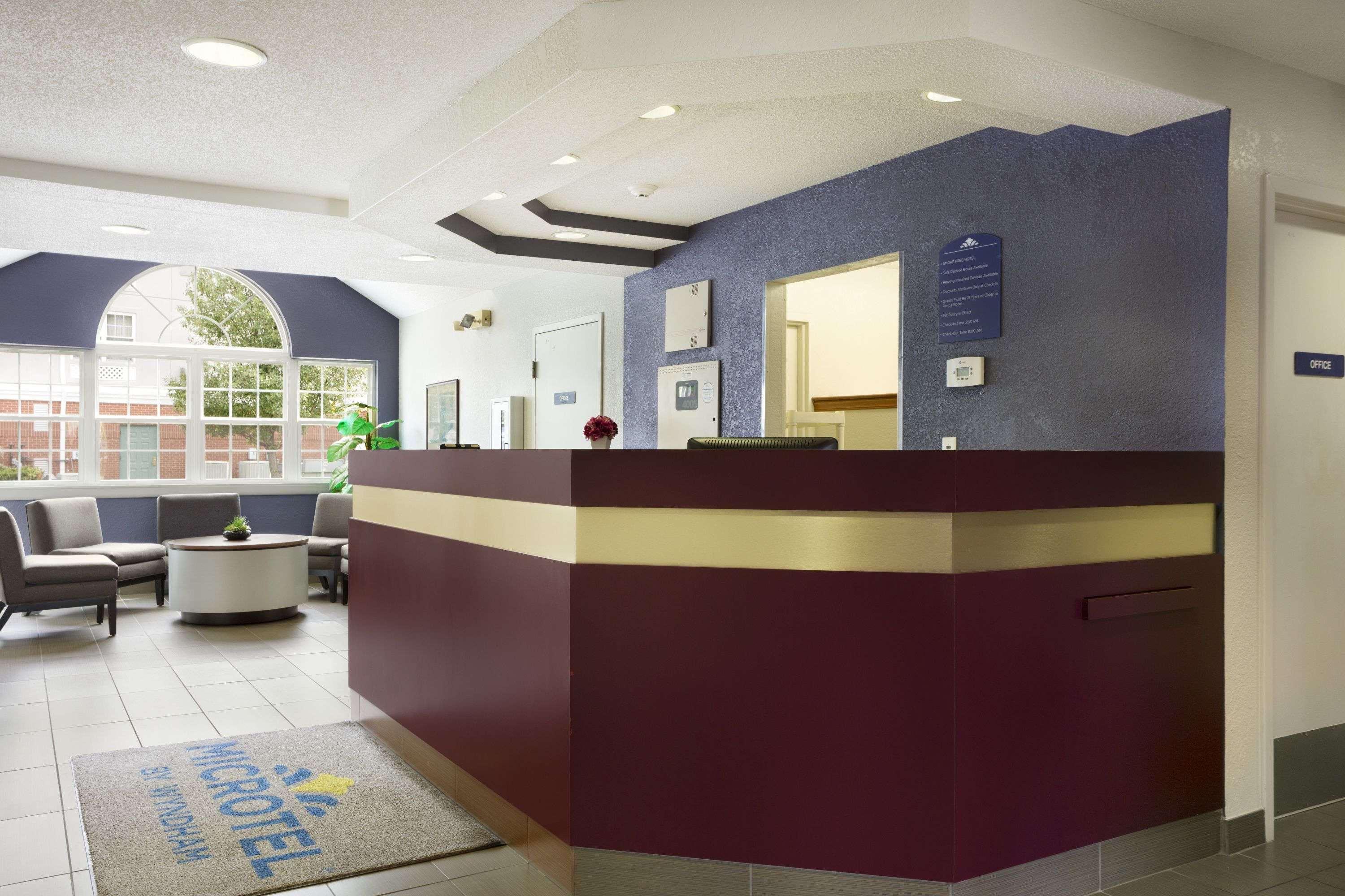 Microtel Inn By Wyndham Louisville East Extérieur photo
