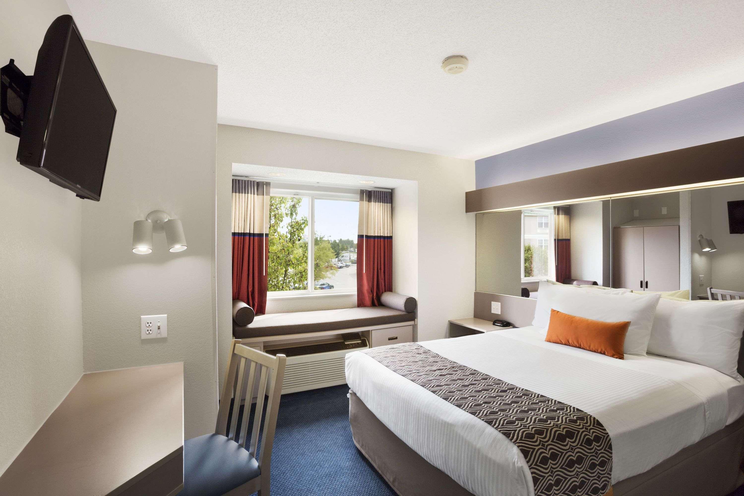 Microtel Inn By Wyndham Louisville East Extérieur photo