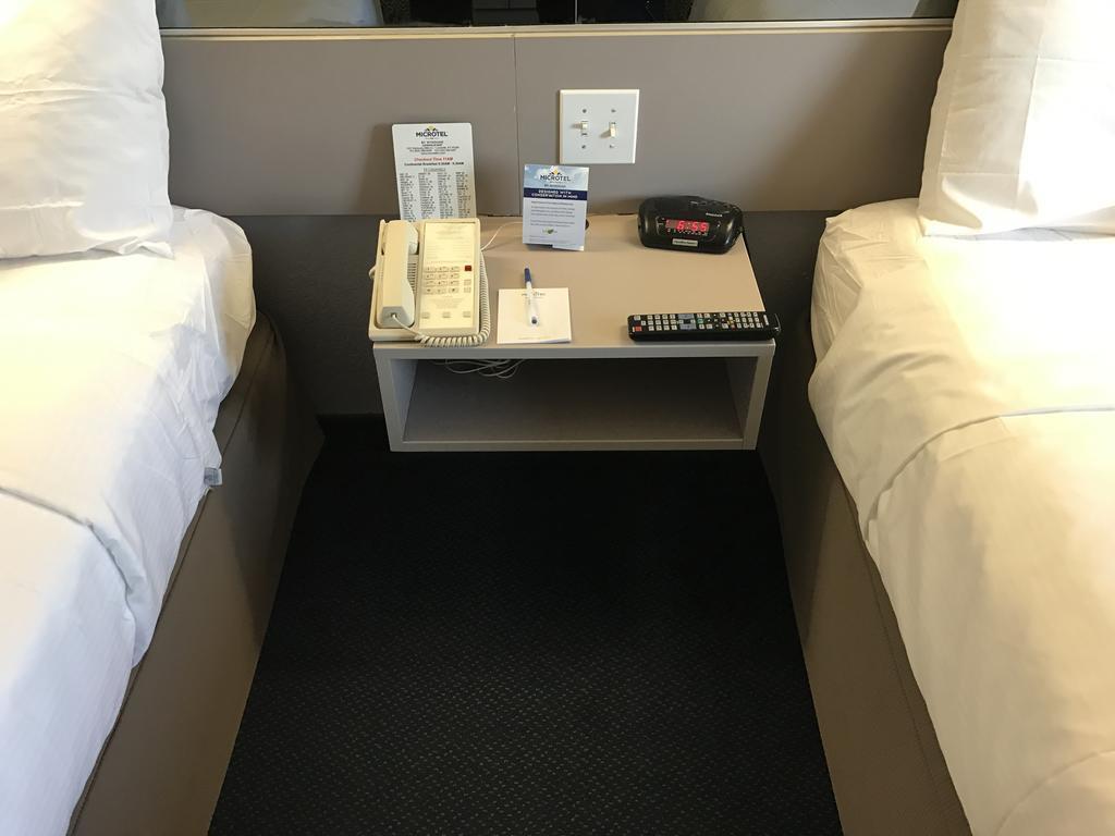 Microtel Inn By Wyndham Louisville East Extérieur photo